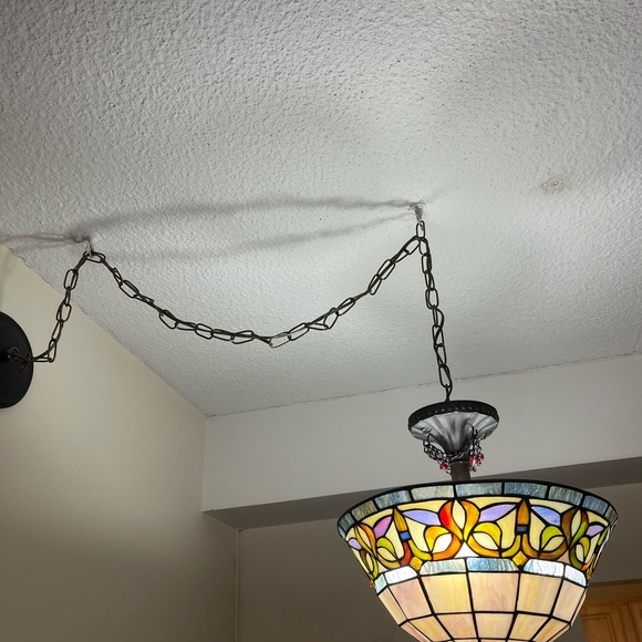I have two beautiful Tiffany ceiling lamps. They are used but are in good shape - Picture 5 of 6